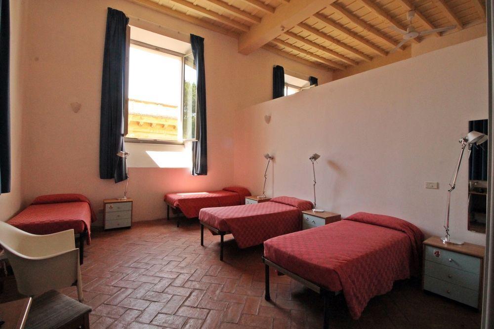 Orsa Maggiore Hostel For Women Only Roma Dış mekan fotoğraf
